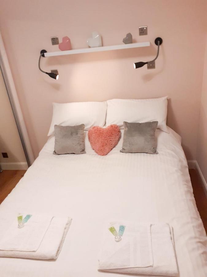 Glasgow 2Bd City Centre Apartment - Free Private Parking Dış mekan fotoğraf