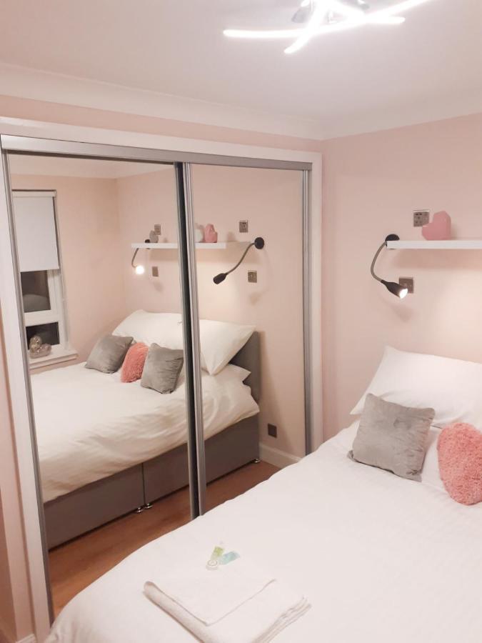 Glasgow 2Bd City Centre Apartment - Free Private Parking Dış mekan fotoğraf